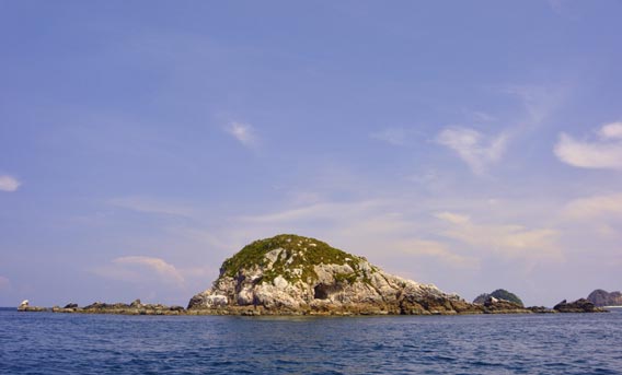 Tokong Chondong reef dive site